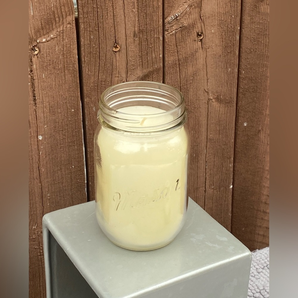 Home interiors Mason Jar candle Gardenia essence